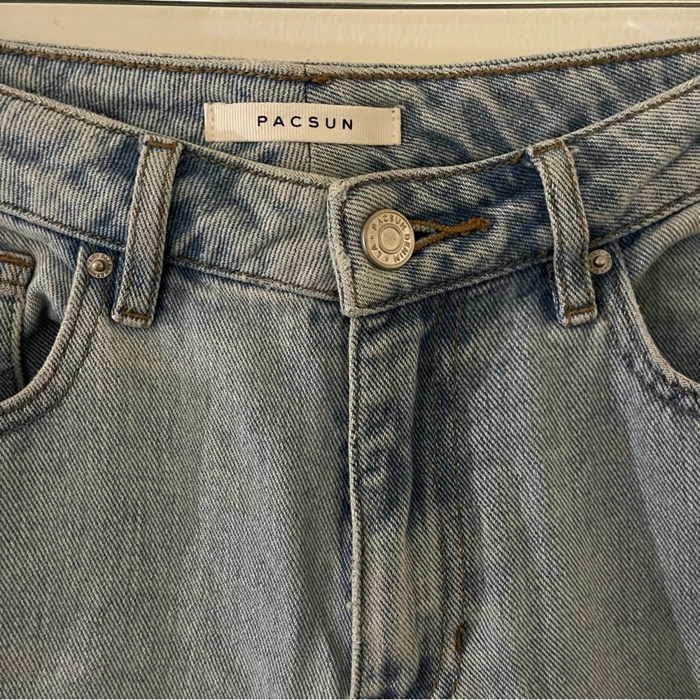 Mom Jeans